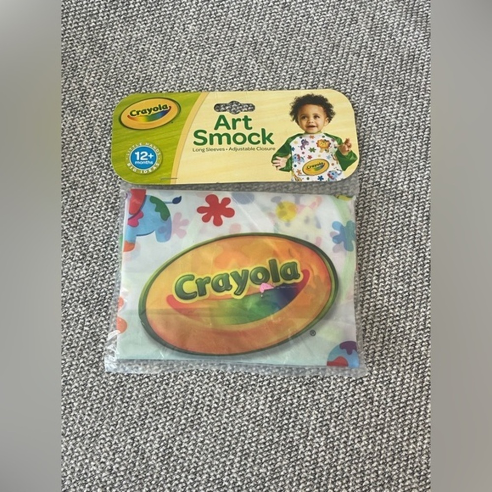 Crayola Creative Art Set Green and Yellow
